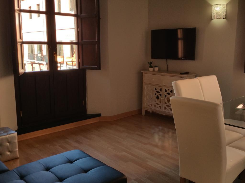 Apartamento Capitania Гранада Екстериор снимка
